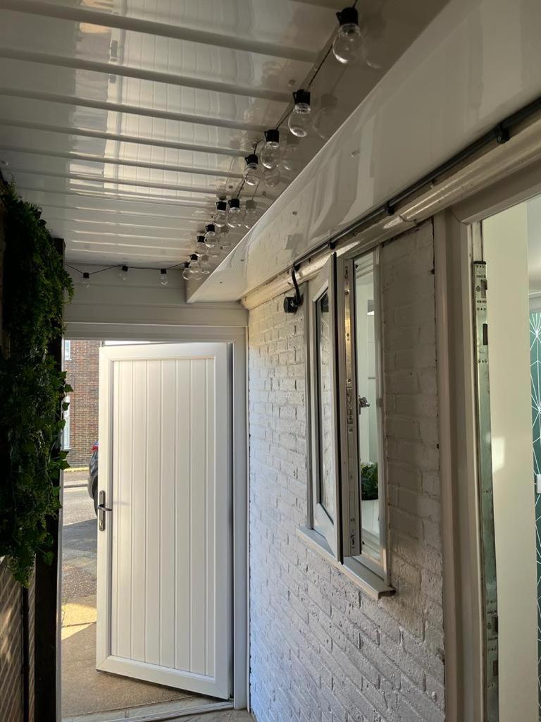 Central Ensuite Guest Unit With Ac And Free On-Street Parking Hove Extérieur photo