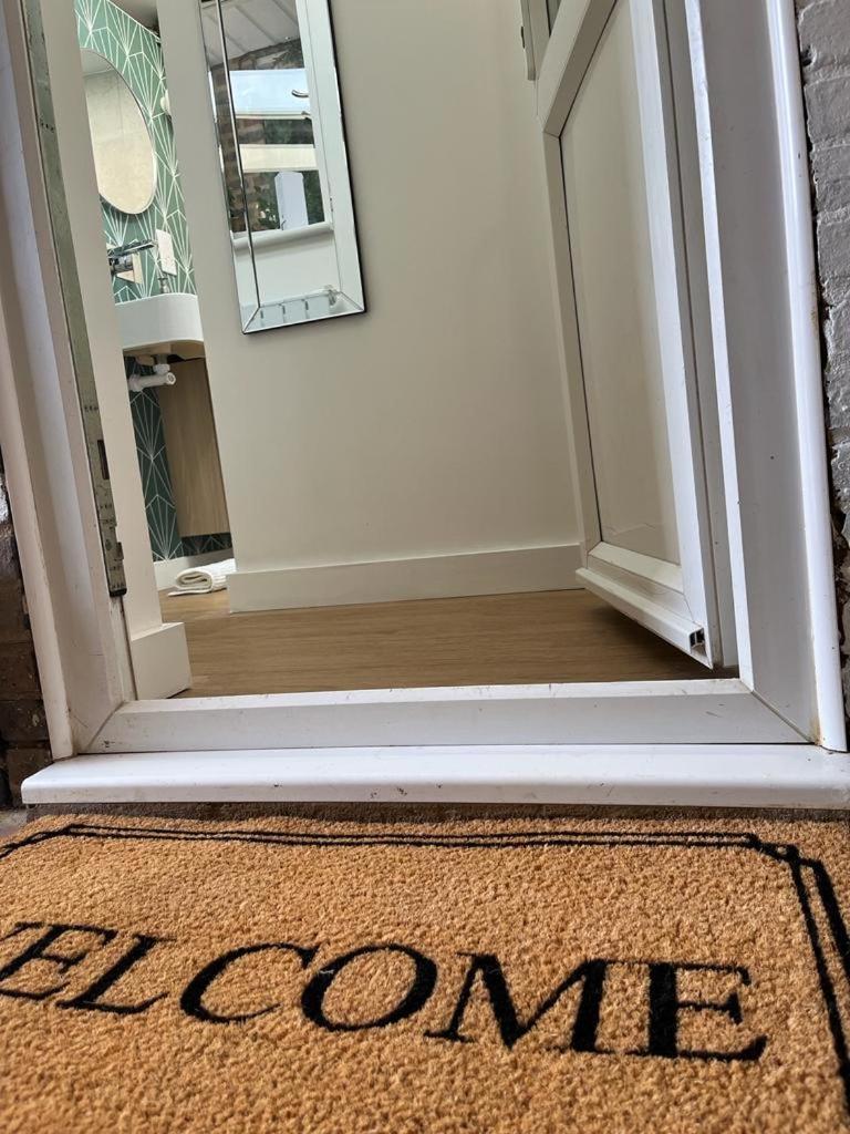 Central Ensuite Guest Unit With Ac And Free On-Street Parking Hove Extérieur photo